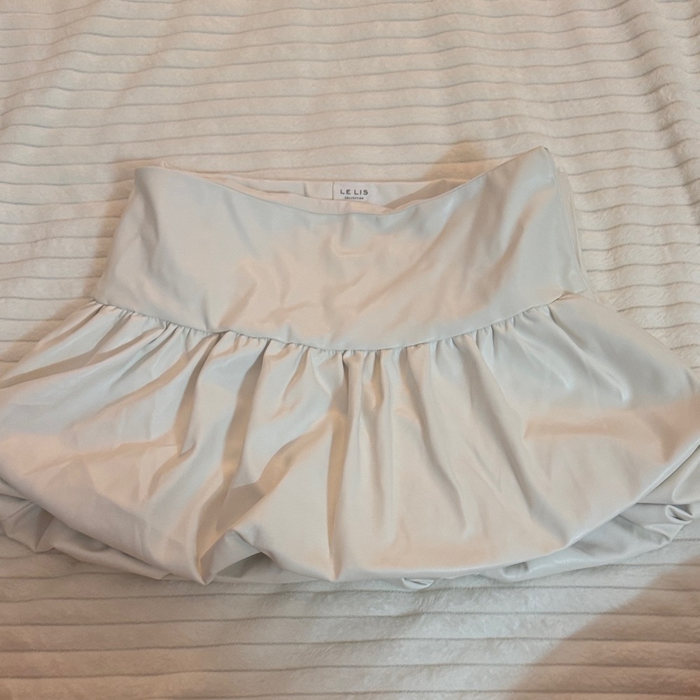 Le Lis Flare Leather Puff Mini Skirt
